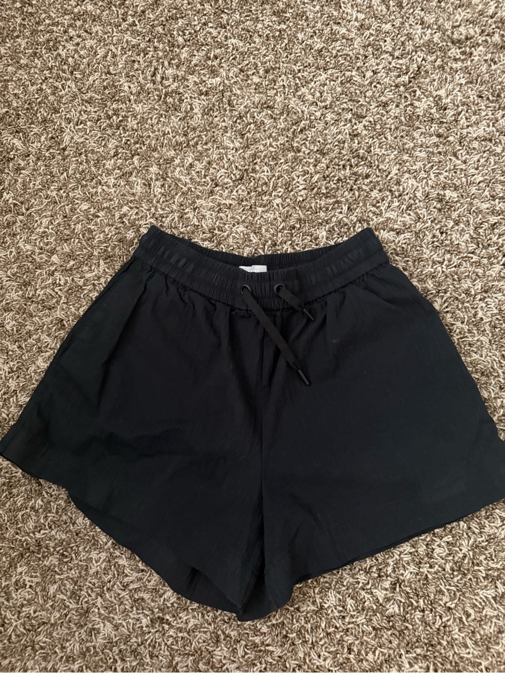 Women’s Black Drawstring Waist Shorts Everlane size small. Worn once
